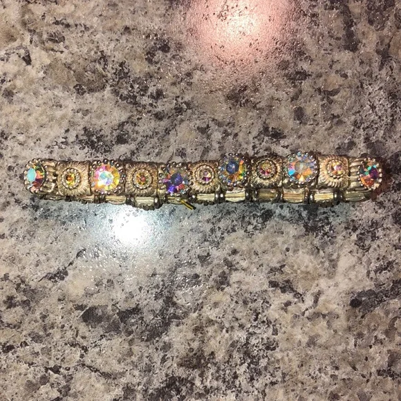 Iridescent women’s stackable bracelet. - Picture 2 of 3